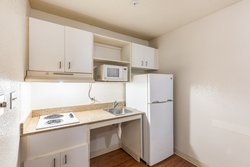  - HomeTowne Studios Casselberry