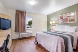  - HomeTowne Studios & Suites Bentonville