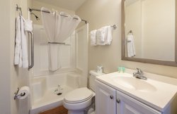  - HomeTowne Studios South Orlando - FL Turnpike, Exit 254