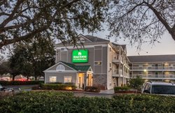  - HomeTowne Studios South Orlando - FL Turnpike, Exit 254