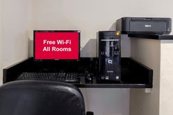  - Red Roof Inn Point South - I-95, Exit 33