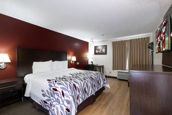  - Red Roof Inn Central at Papermill Knoxville - I-40 & I-75, Exit 383