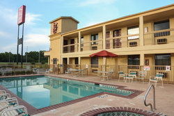  - Red Roof Inn Ardmore - I-35, Exit 33
