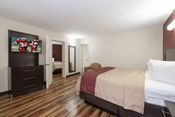  - Red Roof Inn Starkville