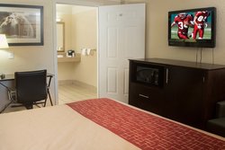  - Red Roof Inn Ardmore - I-35, Exit 33