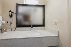  - Red Roof Inn Starkville