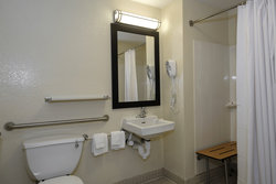  - Red Roof Plus+ Inn & Suites Gainesville - I-75, Exit 384