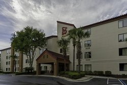  - Red Roof Plus+ Inn & Suites Gainesville - I-75, Exit 384