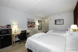  - Red Roof Plus+ Inn & Suites Gainesville - I-75, Exit 384