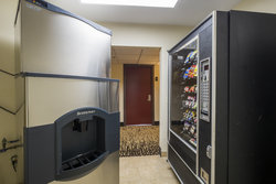  - Red Roof Plus+ Inn & Suites Houston - I-10, Exit 750