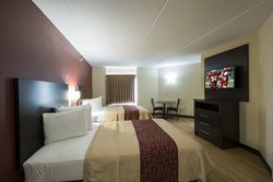  - Red Roof Plus+ Inn & Suites Houston - I-10, Exit 750