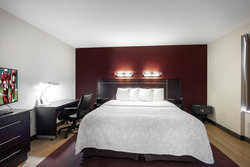  - Red Roof Plus+ Inn & Suites Downtown Columbus - I-670, Exit 4