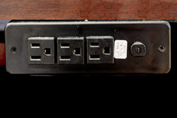  - Red Roof Plus+ Inn & Suites Downtown Columbus - I-670, Exit 4