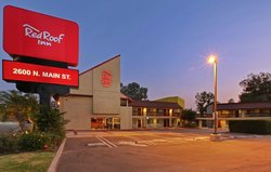  - Red Roof Inn Santa Ana - I-5, Exit 105