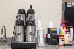  - Red Roof Inn & Suites Monee