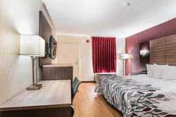  - Red Roof Inn & Suites Texarkana - I-30, Exit 223