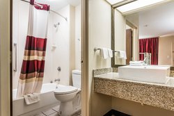 - Red Roof Inn & Suites Texarkana - I-30, Exit 223