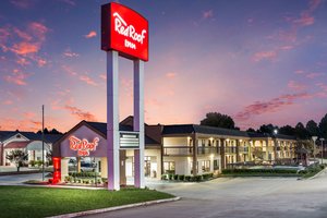 Red Roof Inn & Suites Texarkana - I-30, Exit 223, AR - See Discounts