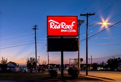  - Red Roof Inn & Suites Greenwood