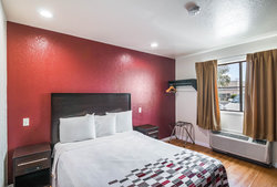  - Red Roof Inn Palmdale - CA 14, Exit 35