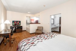  - Red Roof Inn Hartselle - I-65, Exit 328