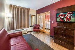  - Red Roof Plus+ Inn & Suites Westbury