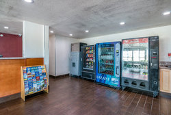  - Red Roof Inn Palmdale - CA 14, Exit 35