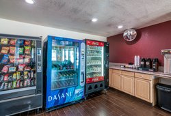  - Red Roof Inn Palmdale - CA 14, Exit 35