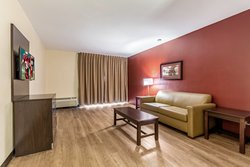  - Red Roof Plus+ Inn & Suites Houston