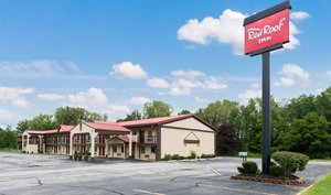 Red Roof Inn Marion, IN - See Discounts