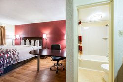  - Red Roof Inn Marion