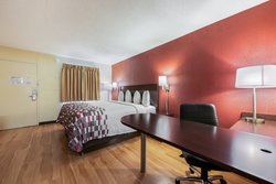  - Red Roof Inn Marion