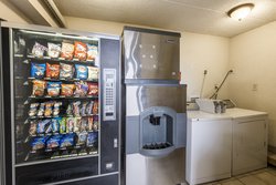  - Red Roof Plus+ Inn & Suites Goodlettsville - I-65, Exit 97