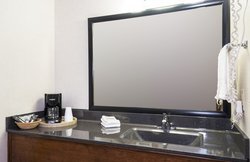  - Red Roof Inn Uhrichsville