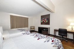  - Red Roof Inn Vermillion