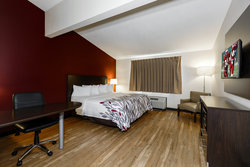  - Red Roof Inn Vermillion