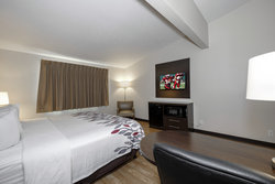  - Red Roof Inn Vermillion