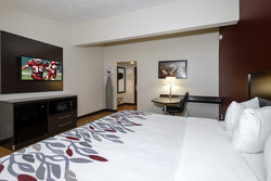  - Red Roof Inn Vermillion