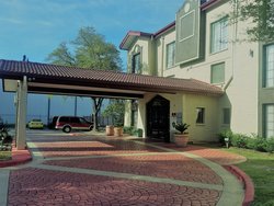  - Red Roof Inn & Suites Hobby Airport Houston - I-45, Exit 35