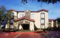  - Red Roof Inn & Suites Hobby Airport Houston - I-45, Exit 35