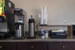  - Red Roof Inn Muscle Shoals