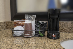  - Red Roof Inn Muscle Shoals