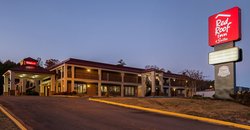  - Red Roof Inn & Suites Scottsboro