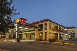 - Red Roof Inn & Suites Scottsboro