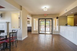  - Red Roof Inn & Suites Scottsboro