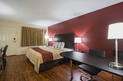  - Red Roof Inn & Suites Scottsboro