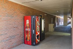  - Red Roof Inn & Suites Scottsboro