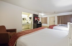  - Red Roof Inn Airport Oklahoma City - I-40, Exit 145