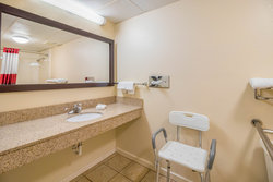  - Red Roof Inn Clarksville - I-24, Exit 4