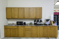  - Red Roof Inn Holton